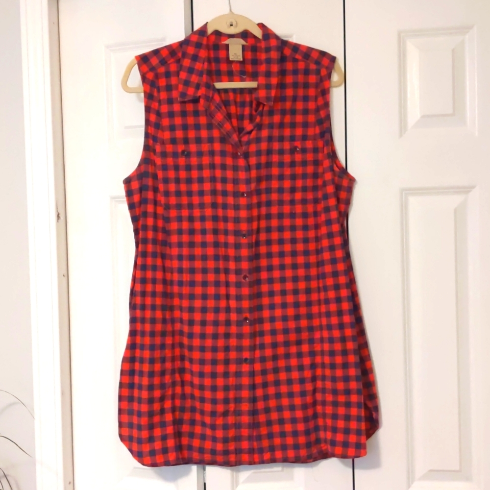 Duluth Trading Tunic Button Tank